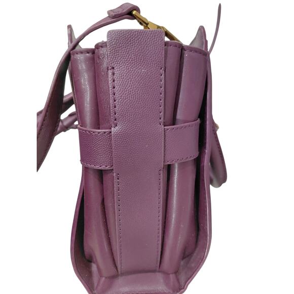 Charles and Keith trapeze purple purse. - Picture 8 of 10